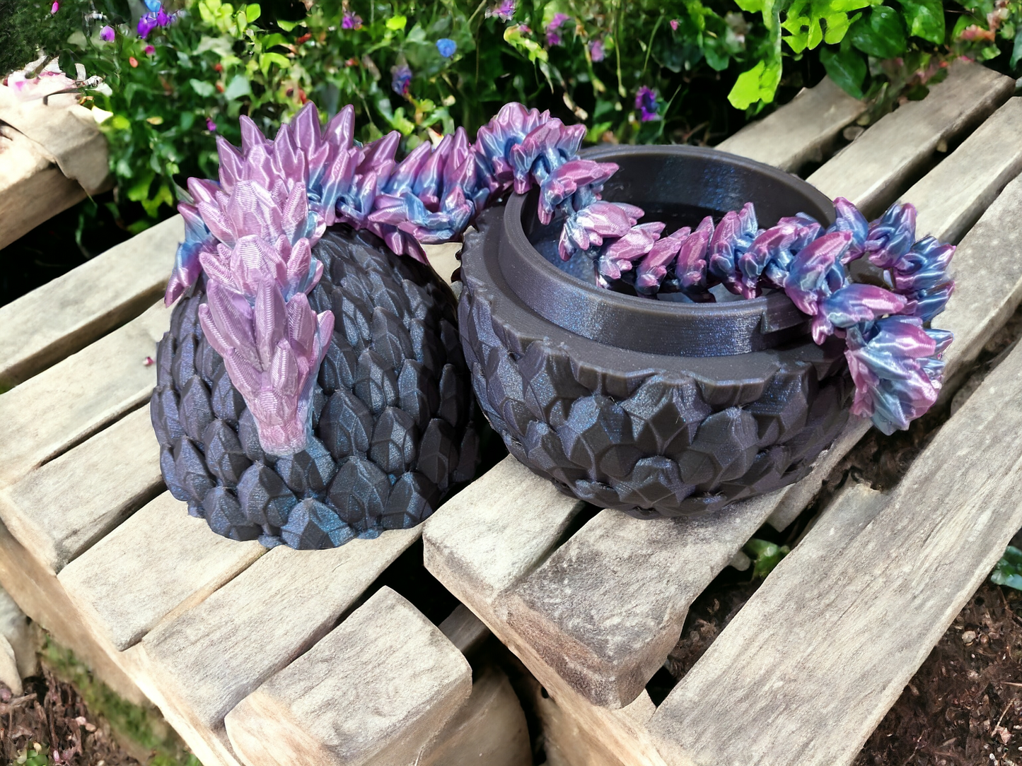 Gemstone Egg with Mystery Gemstone Dragon